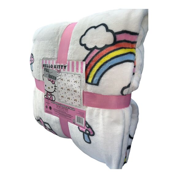 HELLO KITTY Rainbow Mushroom Full/Queen 90 x 90 White Throw Blanket New W tags - Picture 4 of 5